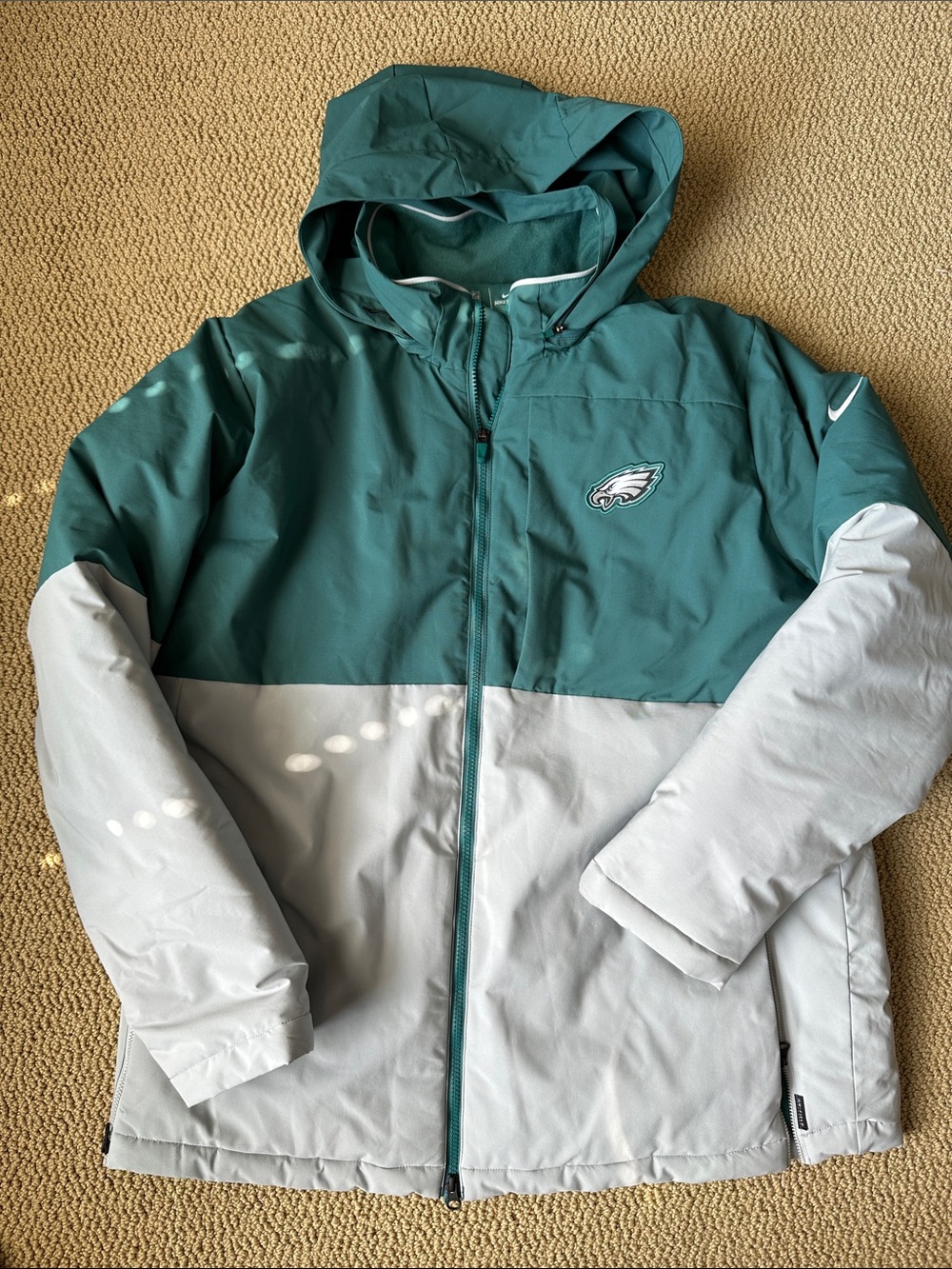 Nike Philadelphia Eagles Two-Tone Green and Light Gray Hooded Jacket